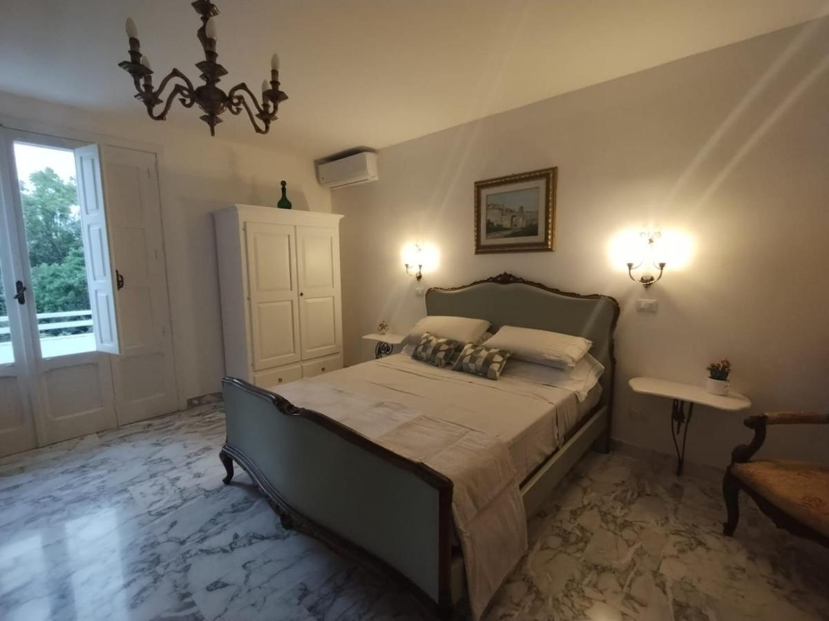 레체 Il Giardino Della Scuncerta B&B 외부 사진