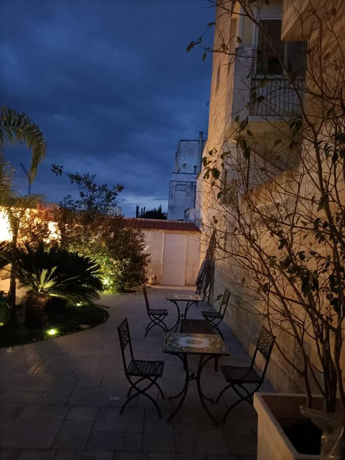 레체 Il Giardino Della Scuncerta B&B 외부 사진
