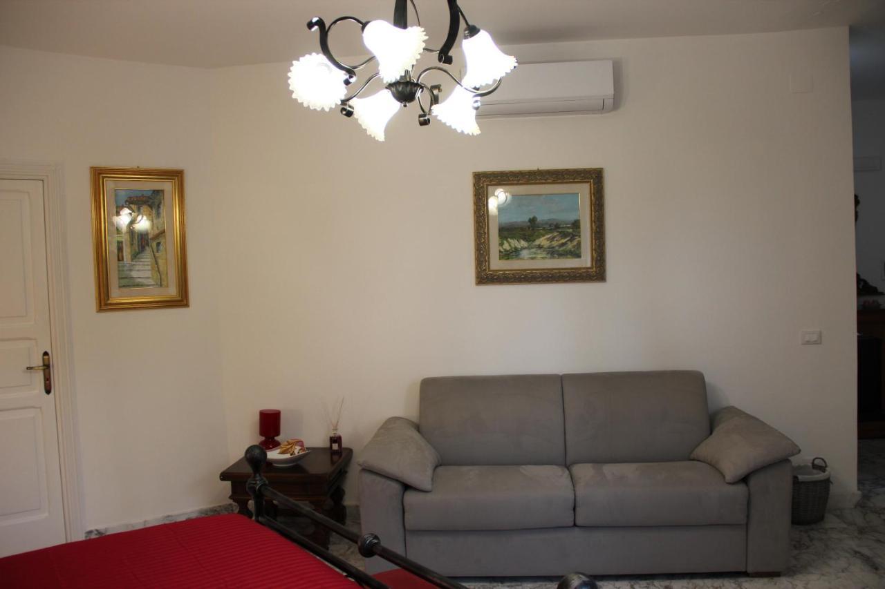 레체 Il Giardino Della Scuncerta B&B 외부 사진